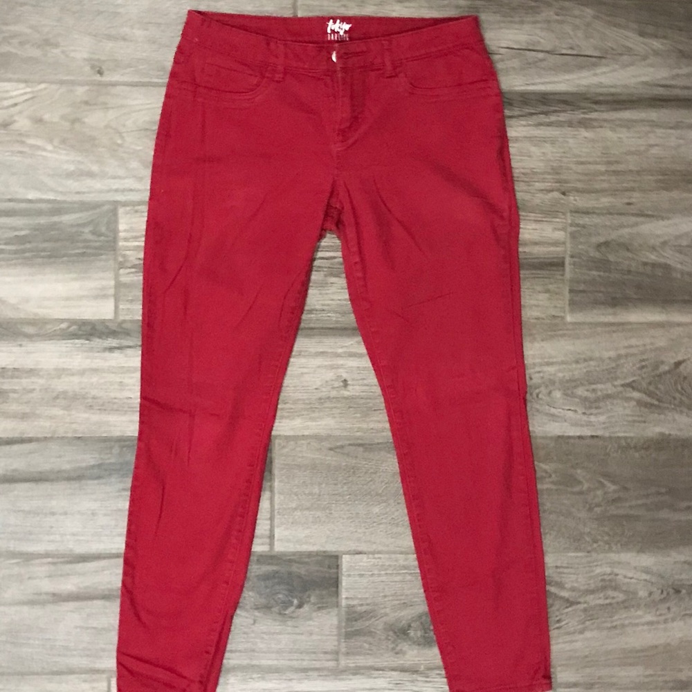 Red jeggings